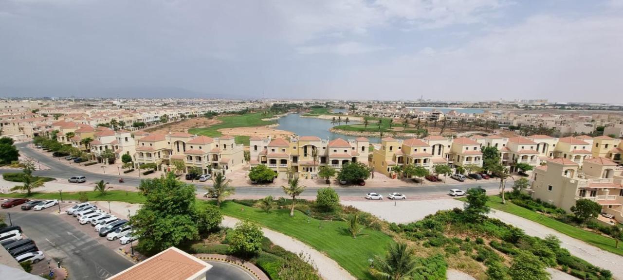 Lovely Lagoon View Studio Apartment Ras al-Khaimah Exterior photo